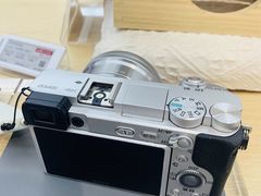 -Sony Store 索尼(上海淮海中路店)