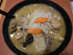 -老妈米线(港龙店)