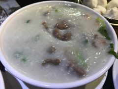 窝蛋免治牛肉粥-糖朝(尖沙咀店)