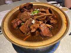 铜盆红烧老鹅-金典银峰老鹅馆·昆山菜(亭林公园店)