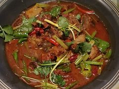 牛三样-百味地锅鸡(二店·财校分店)