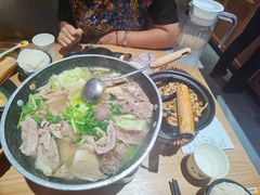 -川堂风·跷脚牛肉·乐山爆炒(宝山日月光店)