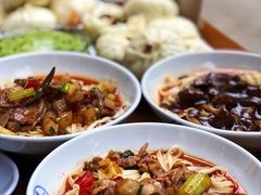 -李与白包子铺(桐梓林店)