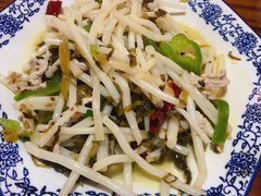 太湖芦苇根炒肉丝-呼吸森林·生态农庄农家乐私房菜