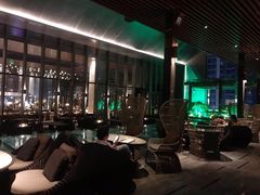 等位区-四季酒店·空中花园 Aria on 9