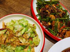 -叶派龙虾•招牌香辣蟹·海鲜(中海国际店)