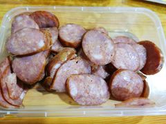 香肠-蓝精灵饺子店