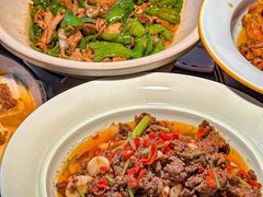 -爱碗亭·鲜炒湖南菜(壹城中心店)