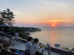 -网红落日悬崖餐厅 The Sky Gallery