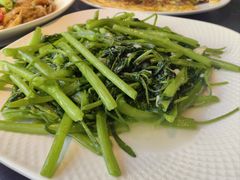 -鑫悦楼煎蟹·16年海鲜大排档