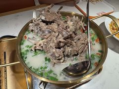 -杨氏青龙虾·吃蟹季(珠江路店)