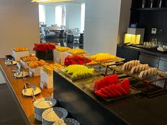 -蔚蓝阁餐厅·Brunch·牛排·威士忌·红酒