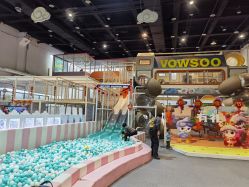-玩塾品格乐园(宇宙太空龙旗店)