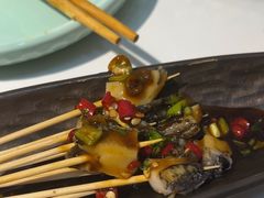 -嗨辣小聚·盘锦河蟹·海鲜烧烤龙虾(盘锦十年好店)