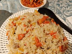 羊城抓饭-巴扎美食·新疆菜·西域歌舞表演餐厅(新疆大厦店)