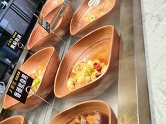 -新艺自助美食城(中山路店)