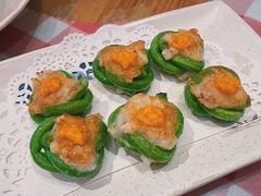 蟹黄墨鱼饼-龙桥私厨·姜花菊花过桥鱼·顺德菜(容桂店)