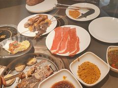 -钱小奴海鲜自助黑金店(杭州滨江龙湖店)