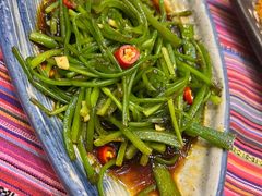 水性杨花-香巴拉云南餐厅(华莱坞店)