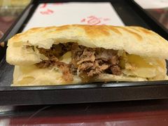 -高玛纳驴肉火烧(一世界店)