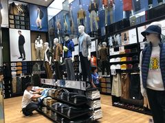 -优衣库(深圳万象天地旗舰店)