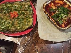 -何师烧烤·香辣蟹·川菜·30年老品牌(太古里旗舰店)