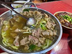 -谢老五跷脚牛肉·非遗传承店