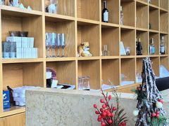 -四月吧餐厅(正阳步行街店)