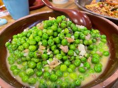 菜荪子甜嫩豆-吃饭皇帝大土家民族菜(正大广场店)