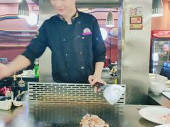 -利昂法式铁板主题餐厅(新奥购物中心店)
