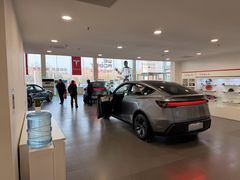 -TESLA 特斯拉(北京南四环中路特斯拉中心)