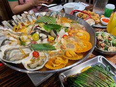 -蚝美人·生蚝海鲜烧烤(茶花园店)
