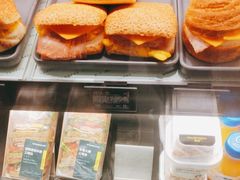 -星巴克(北京三里屯SOHO一店)