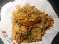 大叔小时候的豆皮-听说碳烧蛙(高新万达店)