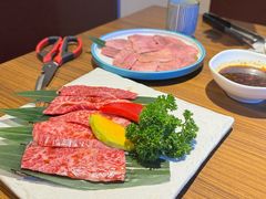 -炼火烤肉店