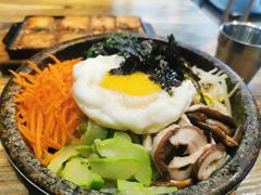 -花食间餐吧(远大购物中心群力店)