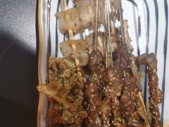 -许哥东北烧烤·铁丳烤串·宫后夹肉(繁花中心店)