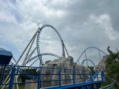 -七彩云南欢乐世界