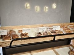 -潮一不贰·西式简餐·法式甜品(外滩店)