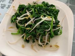 -天天向上素食餐厅(五台山店)