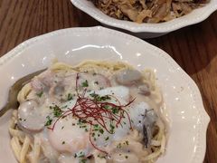 -CowCow其其·牛杂咖啡公司(六运店)