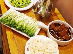 -一斗火锅·招财羊毛肚(北温泉九号店)