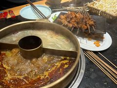 -明何记涮牛肚(品牌首店隋唐植物园南门古城路店)