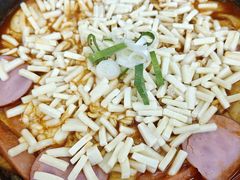 -三清洞摩西韩式年糕火锅(威高广场店)