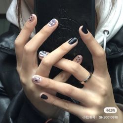 -妙睫屋日式美甲美睫