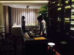 -浅深(世茂滨江精品店)