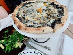 黑松露披萨-IL TEATRO 精品意大利餐厅