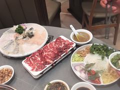 -官塘陈记鱼生·潮汕砂锅粥·牛肉火锅(潮枫路总店)