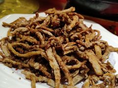 干炸茶树菇-老船夫婚宴婚庆会馆(延吉路店)