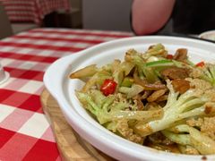 -西贝莜面村(银泰创意城店)